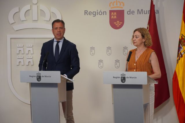 La alcaldesa de Jumilla se reúne con el presidente de la Región de Murcia, Fernando López Miras