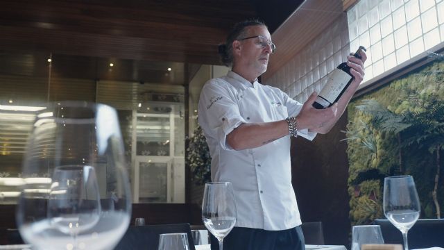 Bodegas Luzón asocia su vino ‘Por Tí’ con el icónico restaurante ‘El Rincón de Pepe’ dentro de su serie ‘Maridaje’